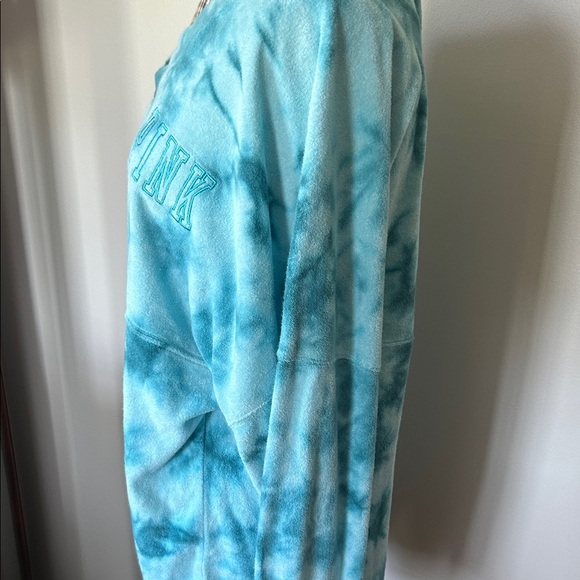 PINK Victoria's Secret Women's Blue Tie-Dye V-Neck Sweatshirt - Picture 6 of 6